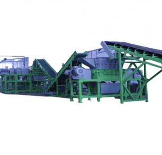 Waste tire recycling machine